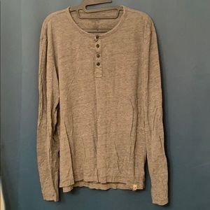 American Eagle long sleeve men’s shirt
